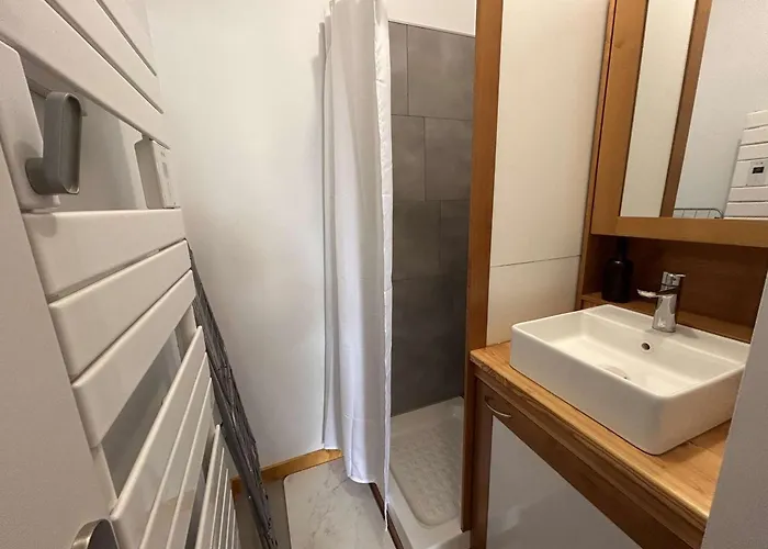 Avec - 4 Personnes - Parking - Proche - Fr-1-224c-367 Apartman