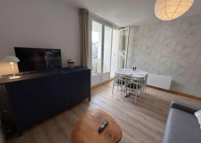 Apartman Avec - 4 Personnes - Parking - Proche - Fr-1-224c-367